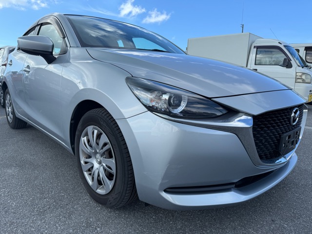 MAZDA2銀15S