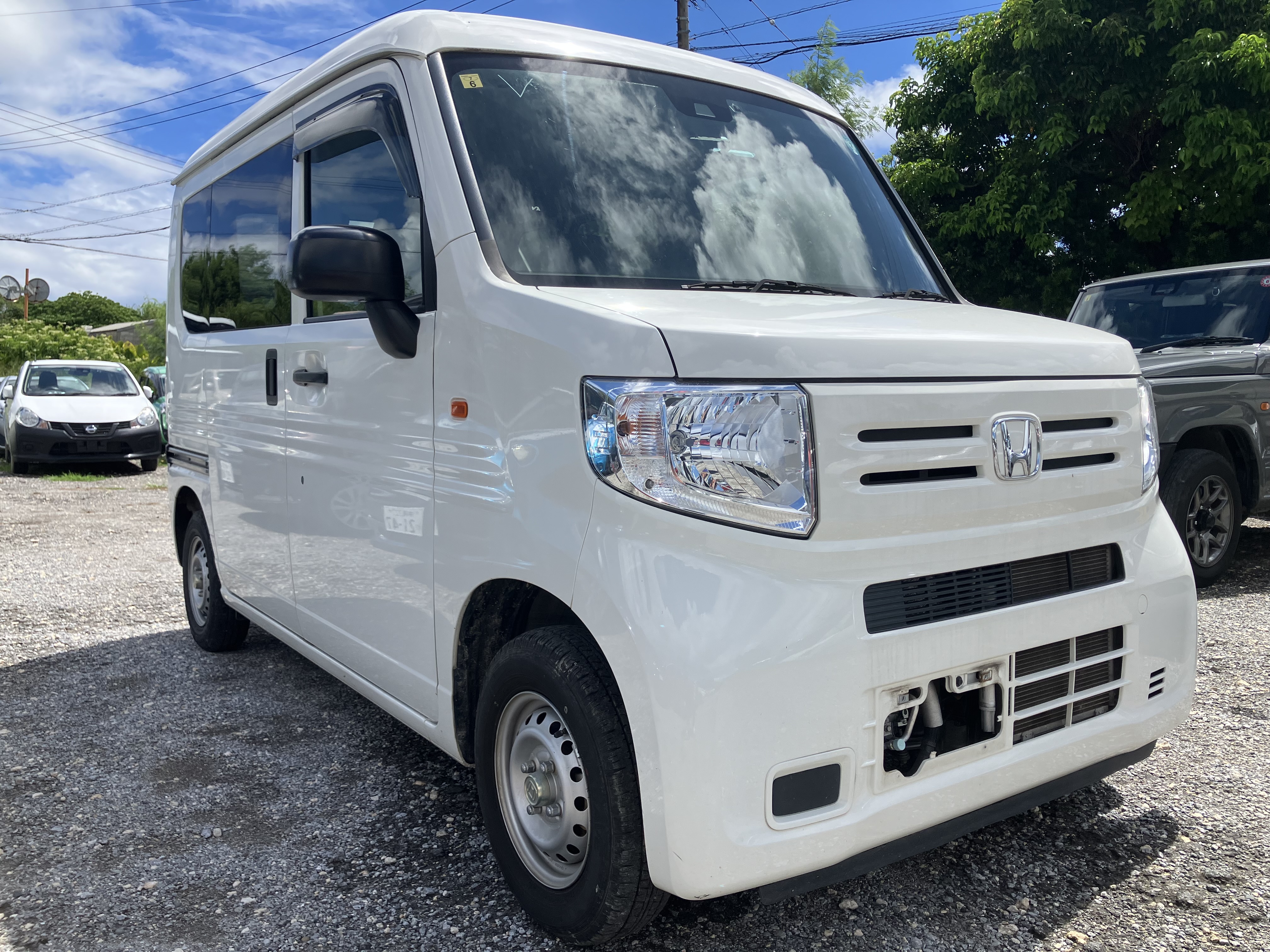 N-VAN Gﾎﾝﾀﾞｾﾝｼﾝｸﾞ白